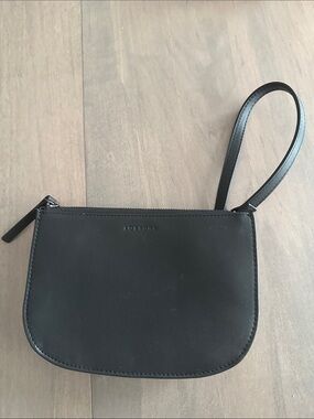 Lo & Sons Waverly wristlet